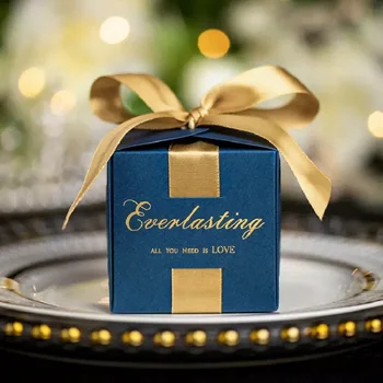 500 шт. / лот Подарочная коробка для конфет из крафт-бумаги для свадьбы / вечеринки / фестиваля, складная подарочная коробка для сувениров из бумаги с лентой