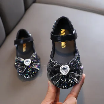Кожаная обувь с кружевным бантом Для девочек, Детская Обувь Принцессы На Мягкой подошве, Новая Модная Детская Нескользящая Обувь С Жемчугом Для Вечеринок